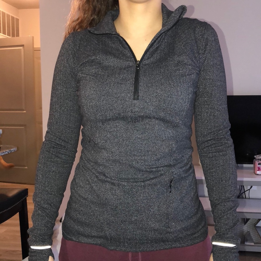 LULULEMON half zip!